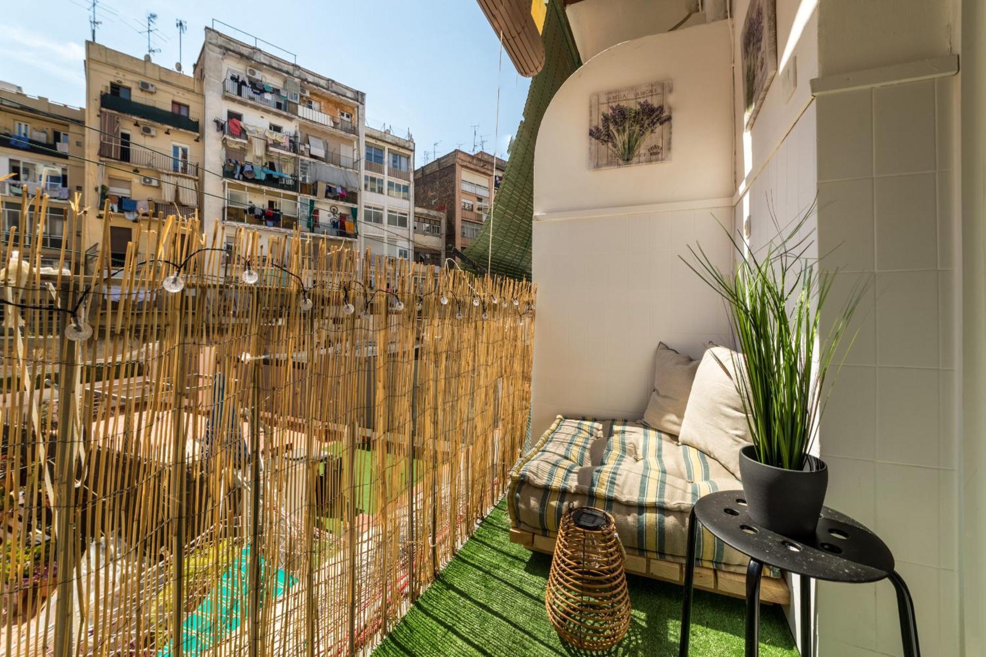 13par1004 - Fabulous In The Heart Of Barcellona